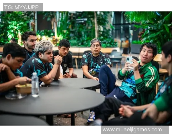 最新DOTA2战术分析TOP10团队V5领跑赛季表现揭秘